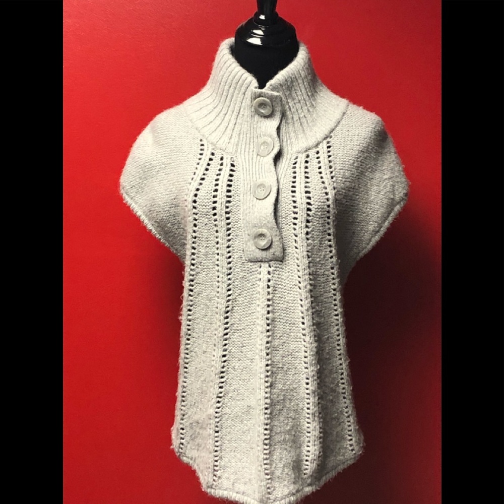BCBG Max Azria grey sweater